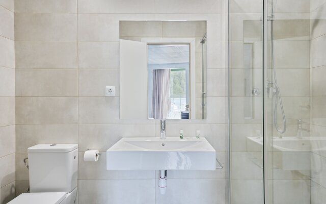 Les Begues Apartments