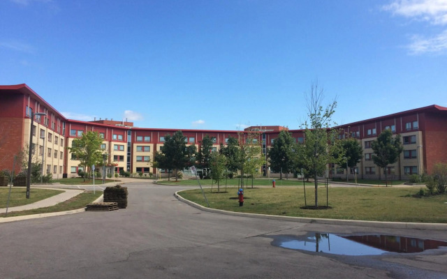 Residence & Conference Centre - Oakville
