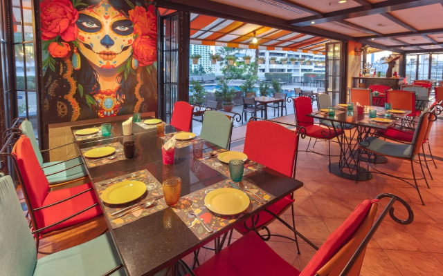 Rembrandt Hotel & Residences