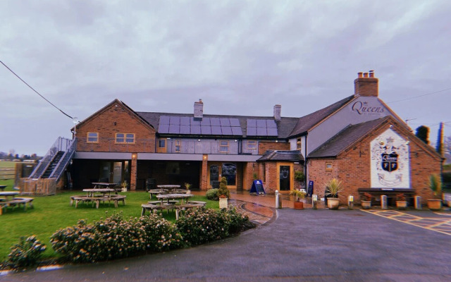 The Queens at Horton