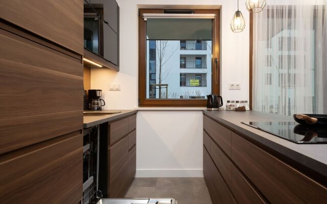 Rzeczypospolitej Apartment by Renters