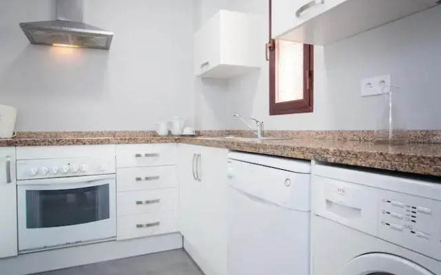 Holidays2Riviera Sea Side