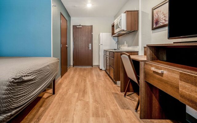 WoodSpring Suites Naples West