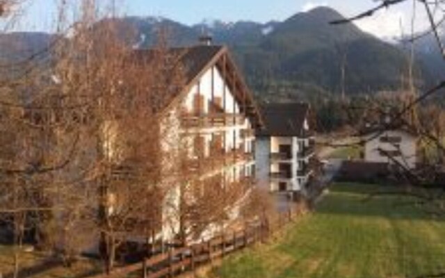 Cavalese few min From ski A33