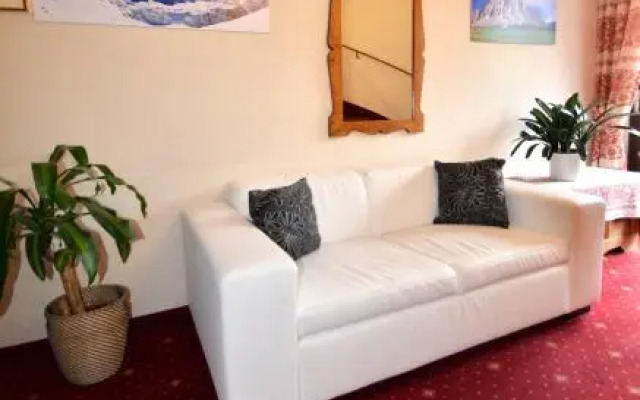 Pension Garni Transit
