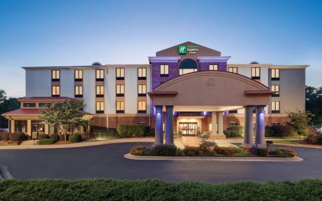 Holiday Inn Express Hotel & Suites Lavonia by IHG