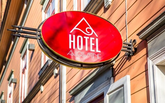 hotelImage