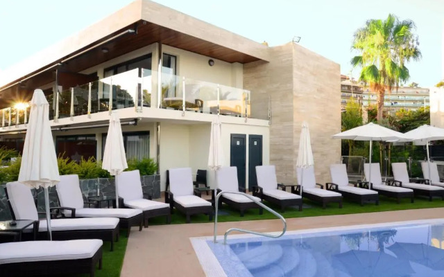 Apartamentos Cataleya