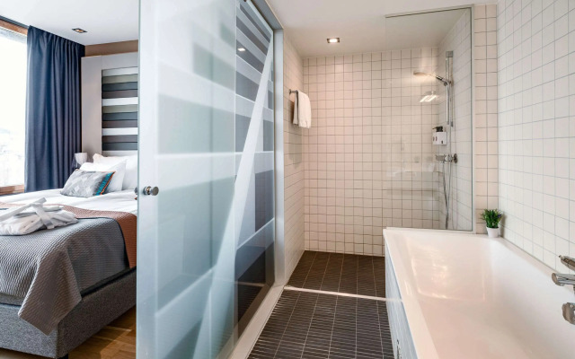 Quality Hotel 33