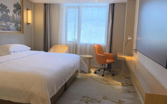 Vienna International Hotel (Zhuhai Gaolangang International) – Guest Rooms – Zhuhai