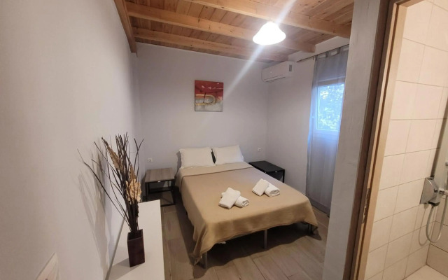 Lefkada Center Apartments