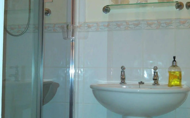 Chester Brooklands Bed and Breakfast
