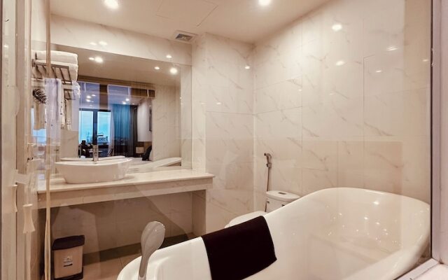 Rivera Suites