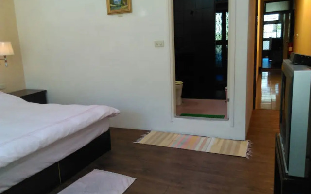 Coffee Street Homestay