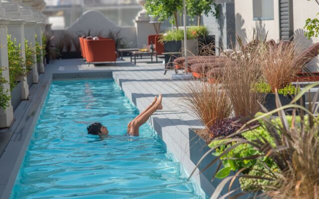 Casagrand Luxury Suites Barcelona