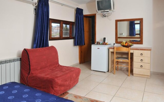 Arazim Hotel
