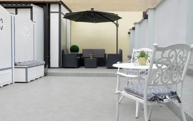 Roman Holiday Apartment