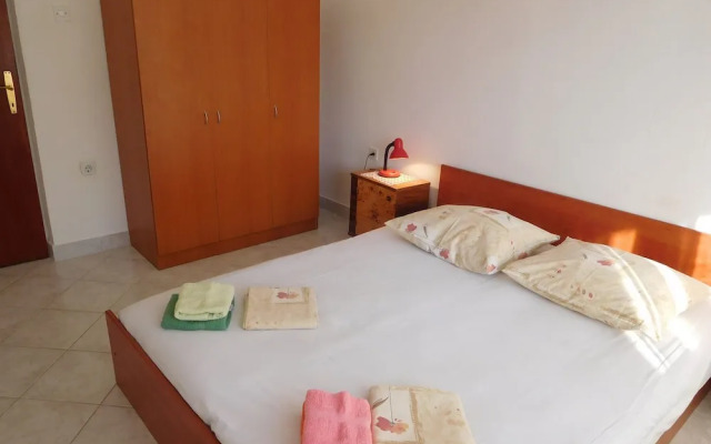 Ivan - 15 m From Beach - A1