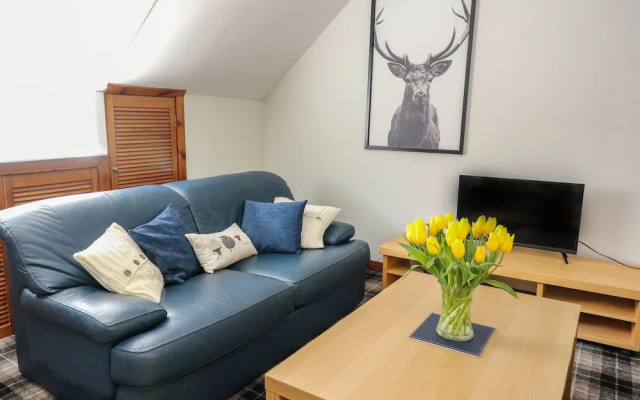 Upper Brackendale