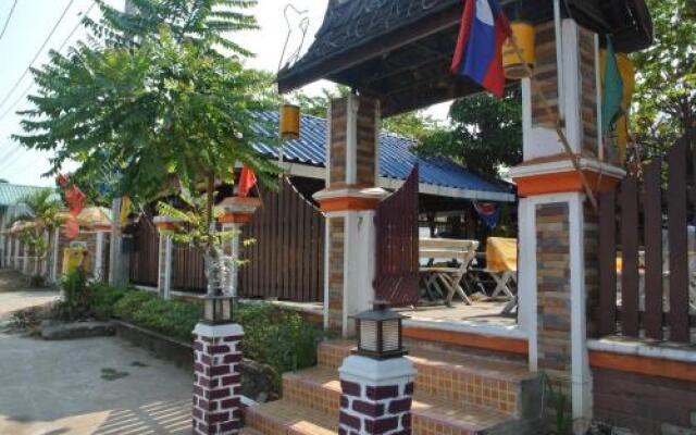 Non Kham Guesthouse