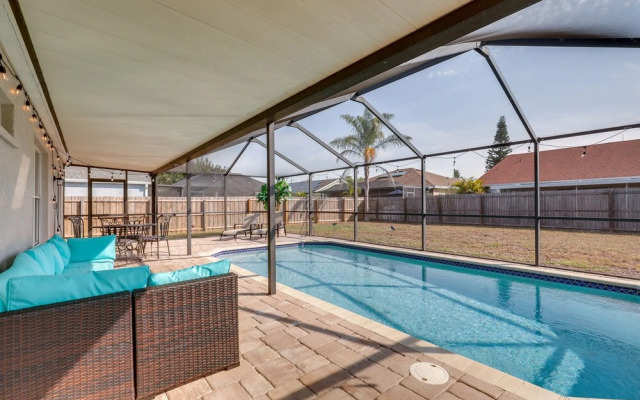 Apollo Beach Vacation Rental w/ Private Pool!