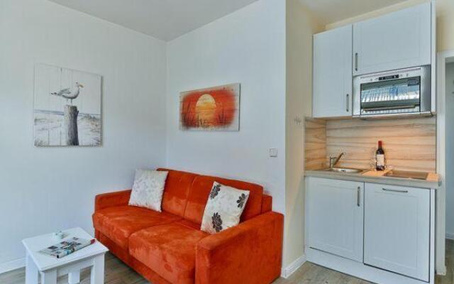 App-7-in-strandnaher-Lage-Baederstil-Villa-in-Wenningstedt-Sylt