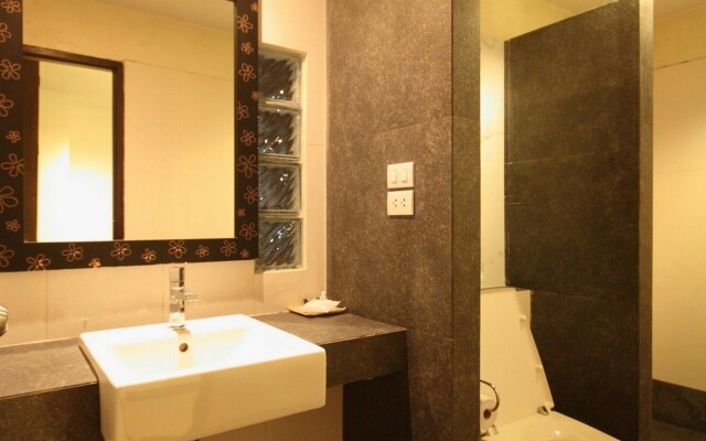Baan Bandalay Hotel