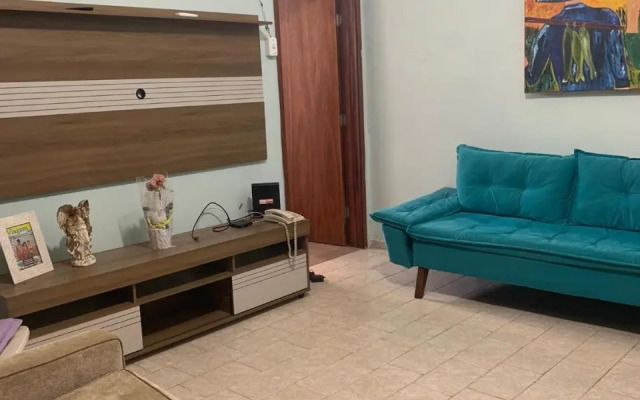 Casa Agradável há 80 metros praia toninhas