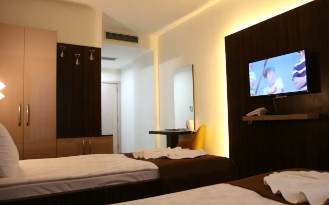 Hotel DOA