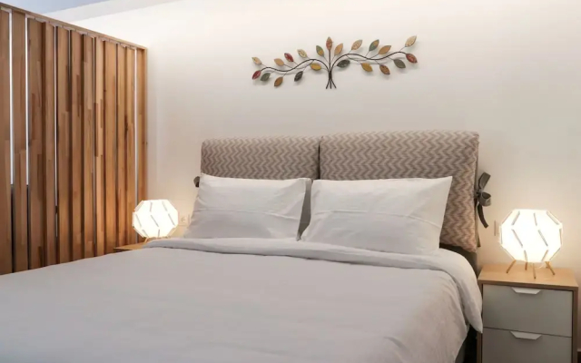 V36 Suites