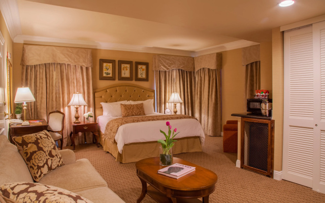 Best Western Plus Sunset Plaza Hotel