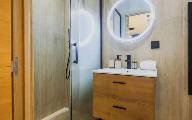 Superb Duplex 1 Bedroom Center of Paris