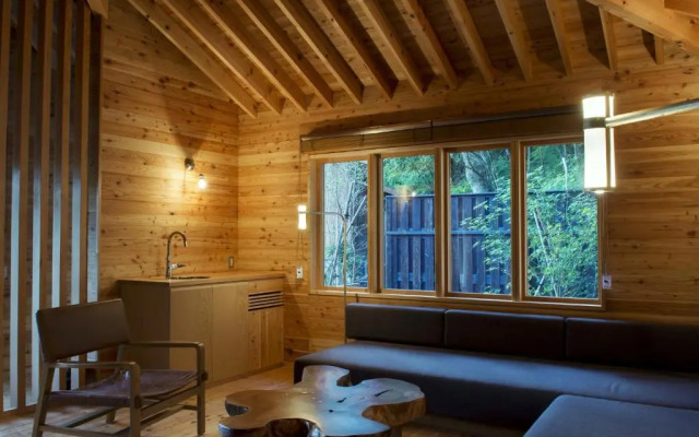 Hakone Reatreat villa 1f