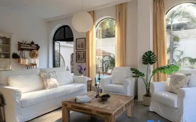 the Cozy Casa
