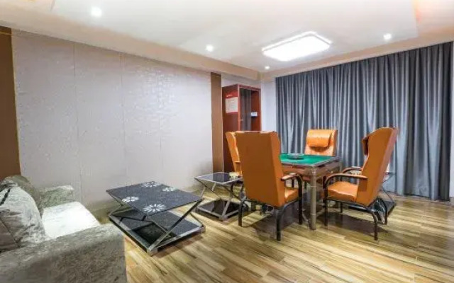 Charming Hotel