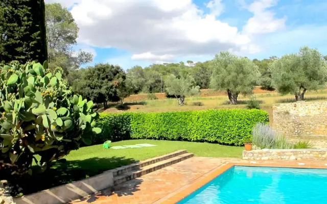 Traditional Estate From the XIV Century, With Swimming Pool
