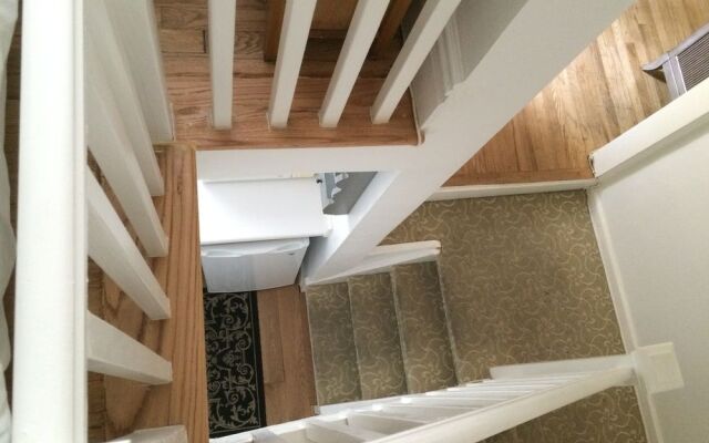 Incentra Village House