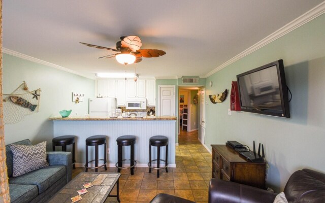 Maravilla Condos 111