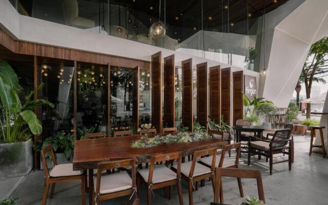 Haian Riverfront Hotel Da Nang