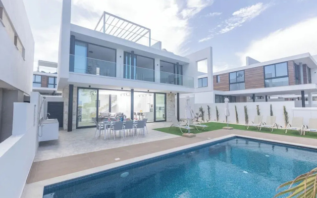 Protaras Aqua Villa Aq05