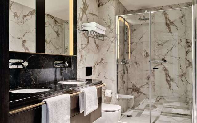 The Crown Krakow Center - Handwritten Collection ACCOR