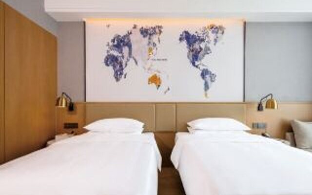 Kyriad Marvelous Hotel (Guangzhou China Railway Tunnel Bureau Headquarters)