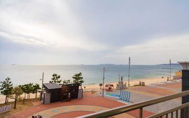 Boryeong (Daecheon) Mud Beach Hotel