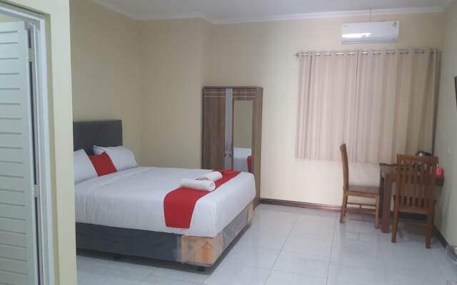 Hotel Wood 7296