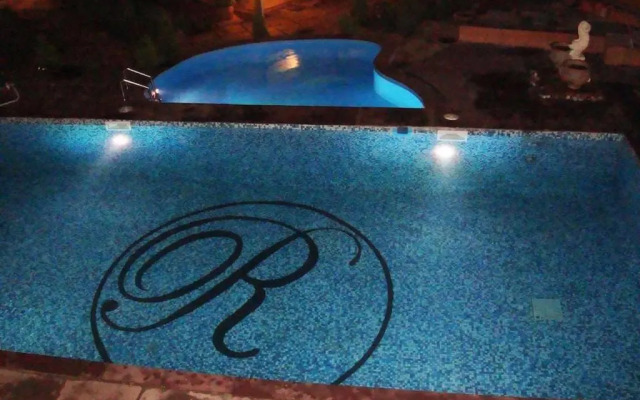 Rumourss Sky Villa and Resort