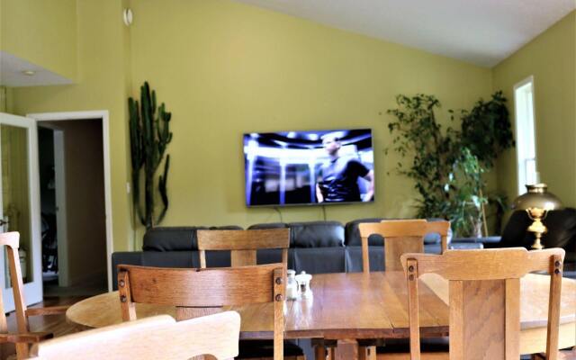 Mulvehill Creek Wilderness Inn