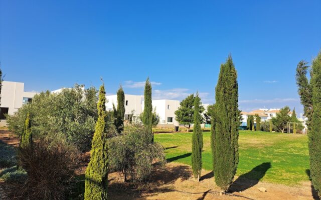 Carme At The Beach - Mythical Sands Resort