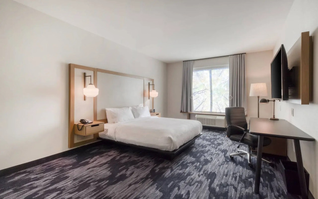 Fairfield Inn & Suites by Marriott Charlotte Belmont