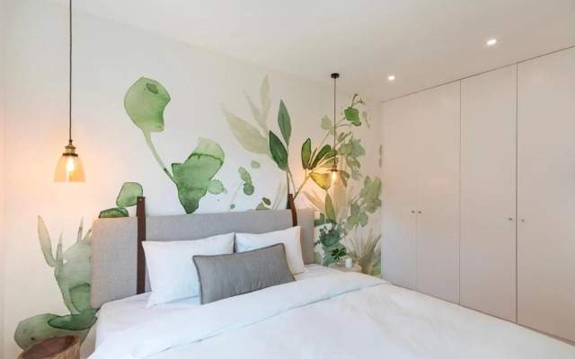 Lemon Tree Family Apartment