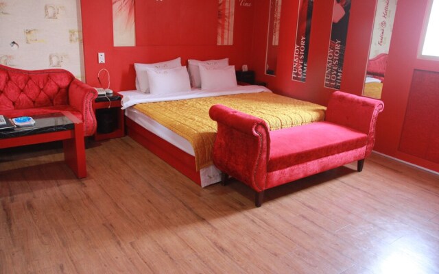 Time Motel